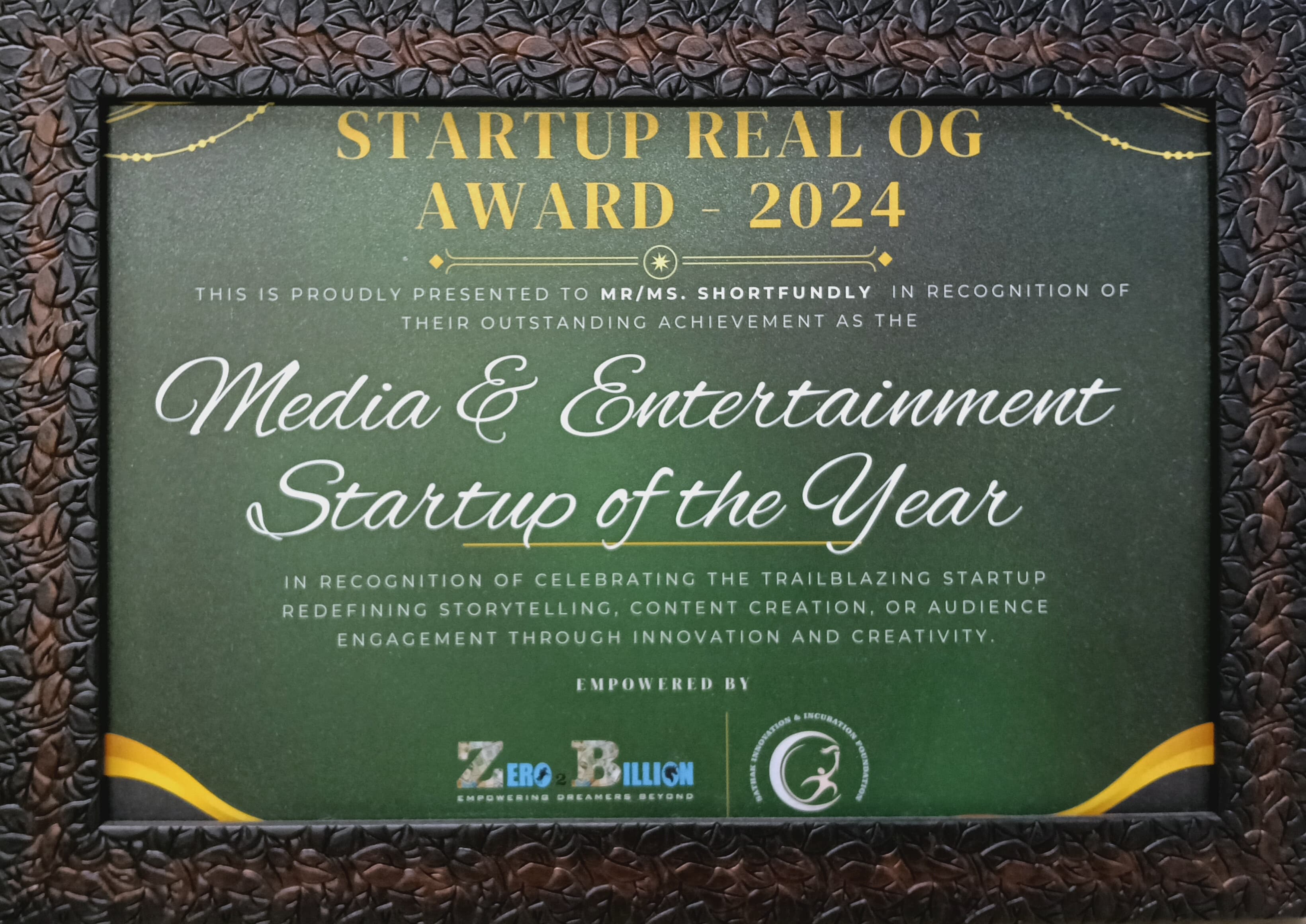 Award visual